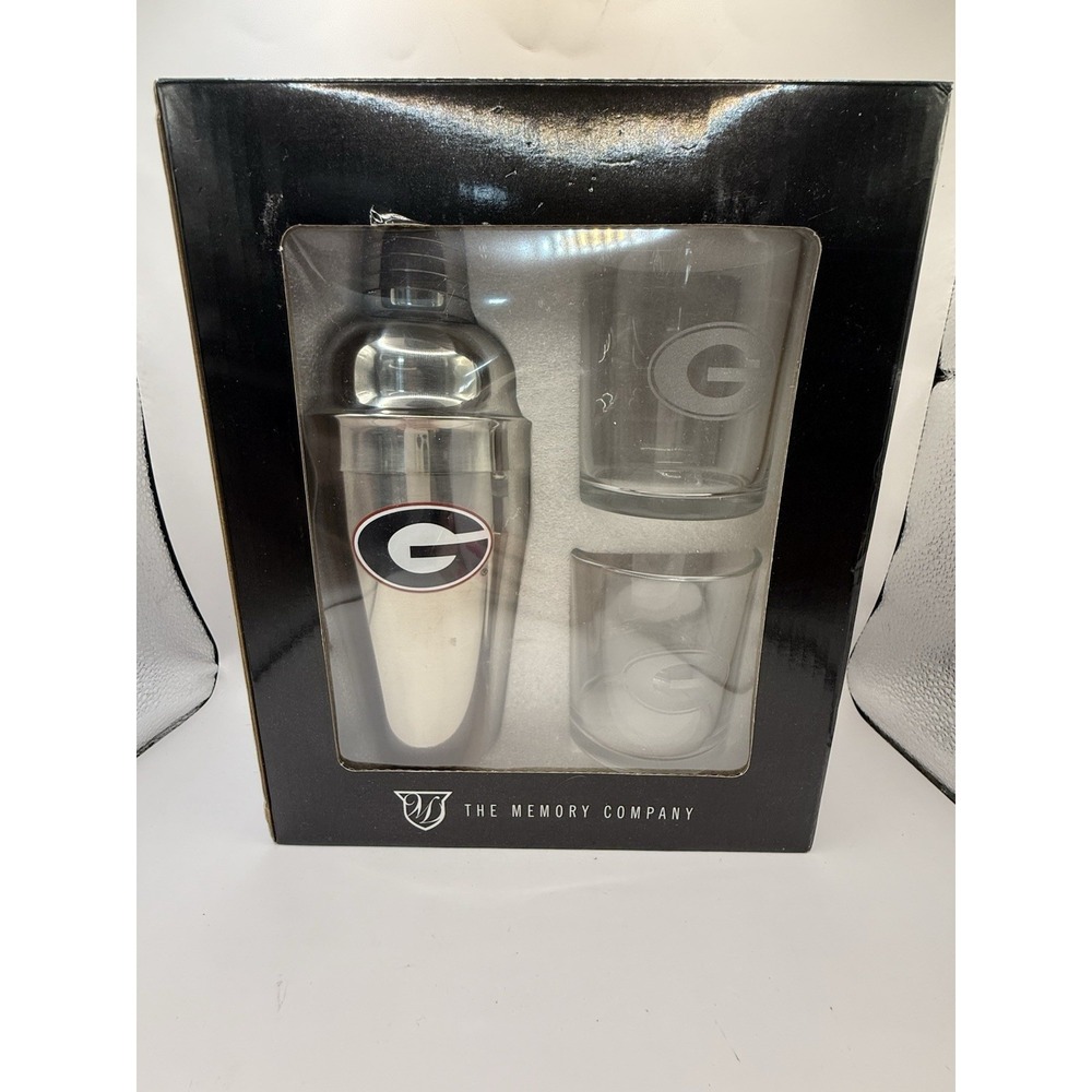 UGA Bulldogs Cocktail Shaker‎ And Glass Set, The Memory Company